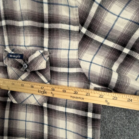 VTG Wrangler Short Sleeve Flannel Button Up Shirt Men Soft Plaid Colorful M/L - Picture 5 of 16